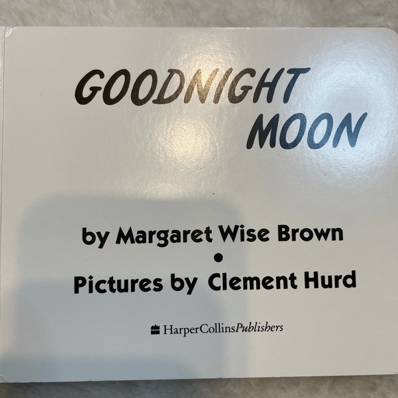Goodnight Moon Board Book - Picture 2 of 4